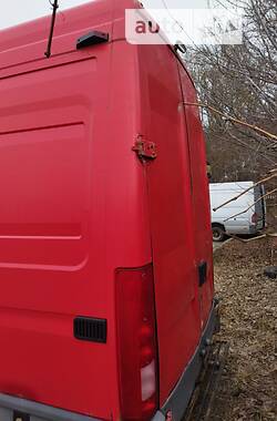 Грузовой фургон Iveco Daily 2004 в 