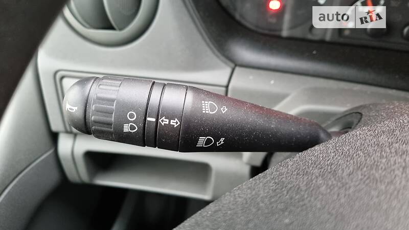 Вантажний фургон Iveco Daily 2012 в Луцьку фото 5 Вантажний фургон Iveco Daily 2012 в Луцьку