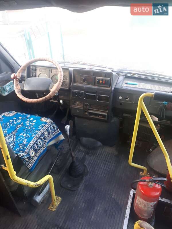 Міський автобус Iveco Daily 1999 в Дніпрі
