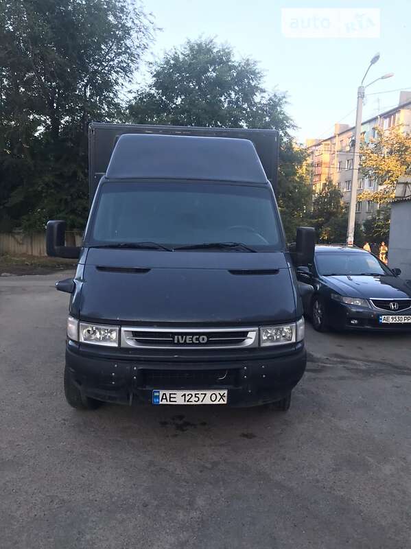 Грузовой фургон Iveco Daily 2005 в Днепре