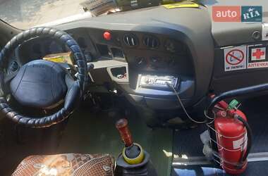 Микроавтобус Iveco Daily 2001 в 