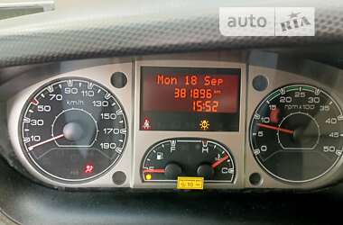 Грузовой фургон Iveco Daily 2010 в 