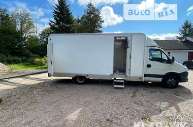 Автовоз Iveco Daily 2012 в Радивиліві