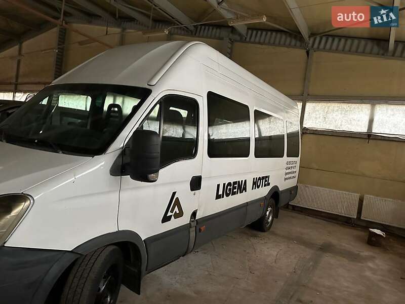 Туристичний / Міжміський автобус Iveco Daily 2006 в Борисполі фото 2 Туристичний / Міжміський автобус Iveco Daily 2006 в Борисполі