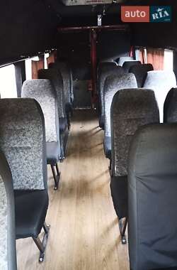 Пригородный автобус Iveco Daily 2000 в 