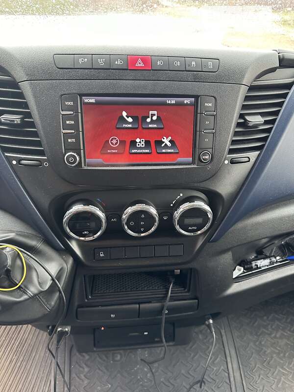 Грузовой фургон Iveco Daily 2019 в Львове