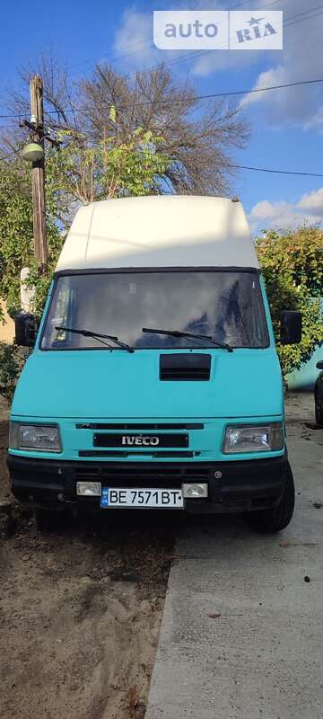 Грузопассажирский фургон Iveco Daily 1997 в 