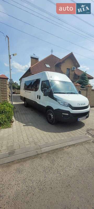 Микроавтобус Iveco Daily 2016 в Луцке