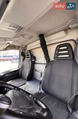 Грузовой фургон Iveco Daily 2012 в 
