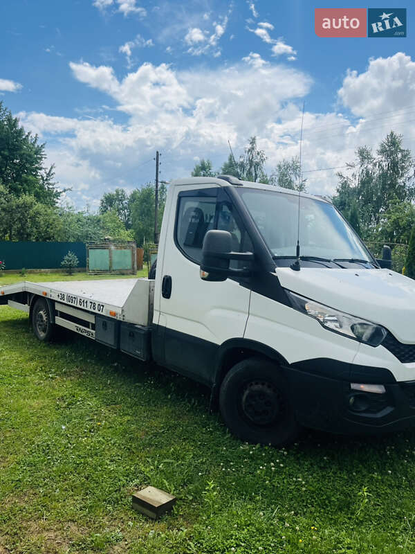 Эвакуатор Iveco Daily 2016 в Львове