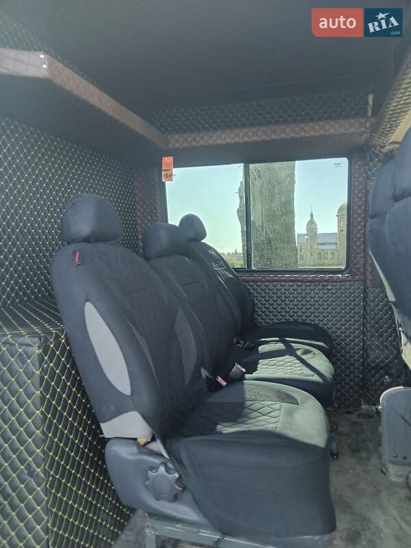 Микроавтобус Iveco Daily 2000 в Болехове