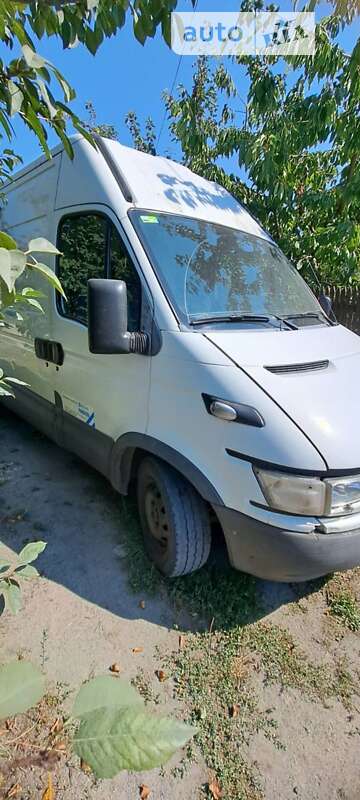 Мікроавтобус Iveco Daily 2004 в Романіву фото 7 Мікроавтобус Iveco Daily 2004 в Романіву