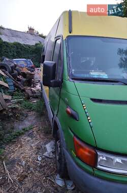 Другие автобусы Iveco Daily 2003 в 