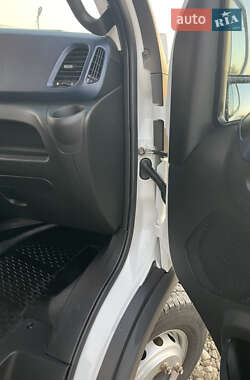 Грузовой фургон Iveco Daily 2019 в 