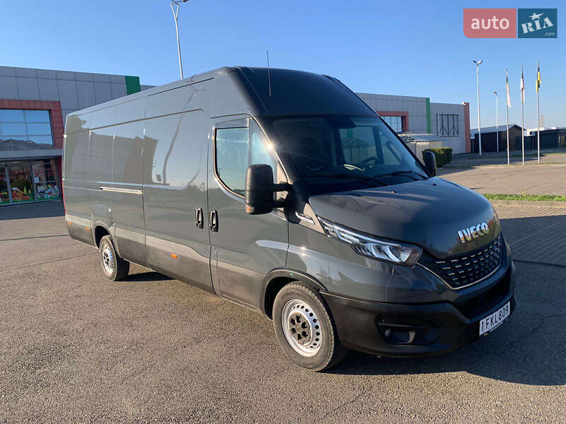 Грузовой фургон Iveco Daily 2022 в Виноградове