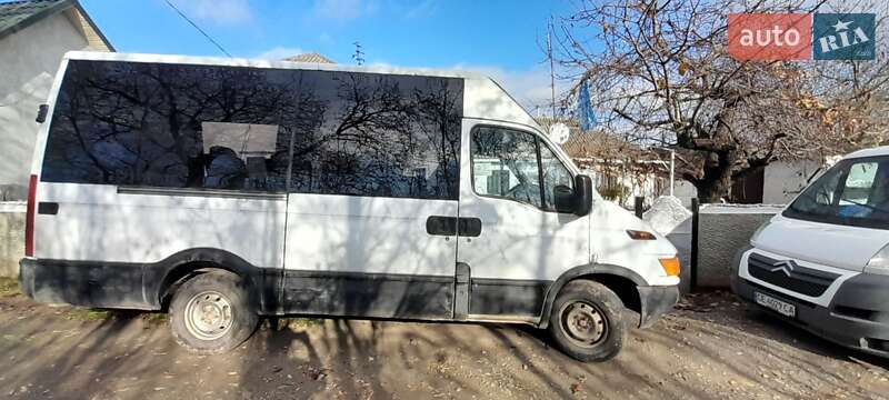 Городской автобус Iveco Daily 1999 в Романковцах фото 11 Городской автобус Iveco Daily 1999 в Романковцах