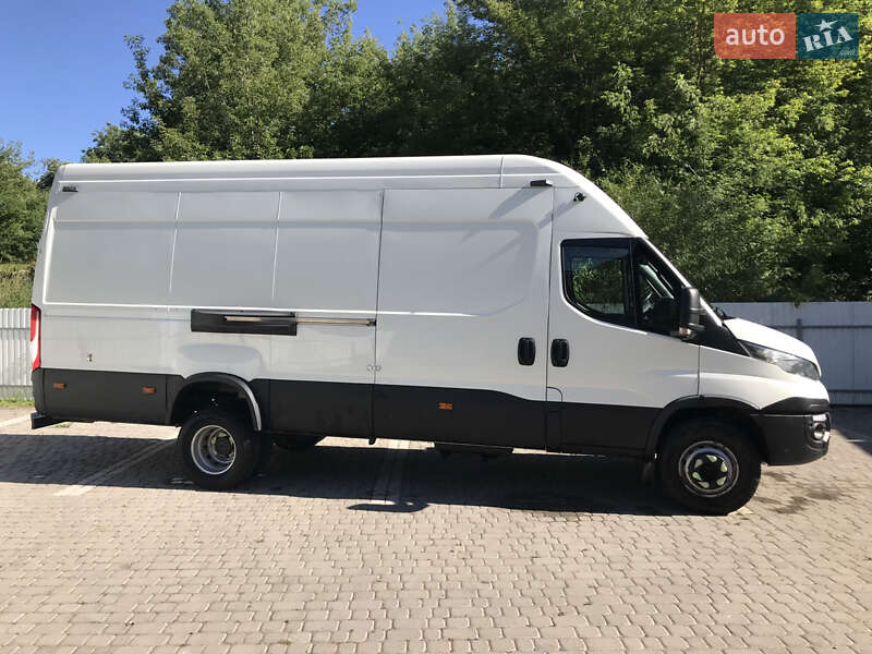 Грузовой фургон Iveco Daily 2017 в 