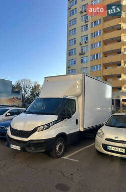 Грузовой фургон Iveco Daily 2019 в 