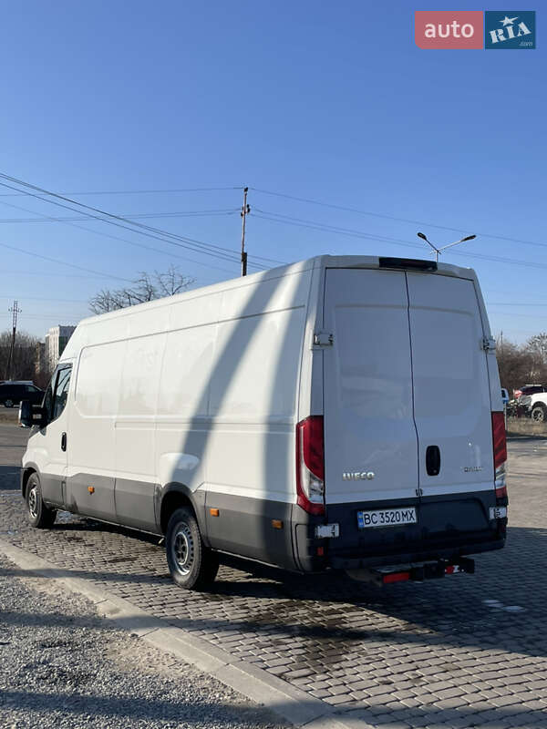 Грузовой фургон Iveco Daily 2017 в Винниках