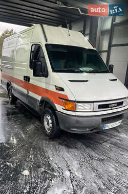 Грузовой фургон Iveco Daily 2000 в Ровно
