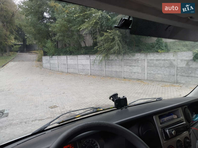 Вантажний фургон Iveco Daily 2011 в Дніпрі