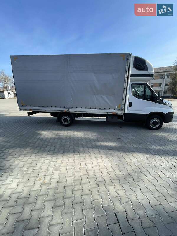 Тентованый Iveco Daily 2016 в Черновцах