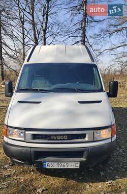 Грузовой фургон Iveco Daily 2000 в 