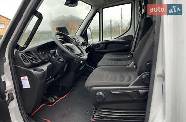 Вантажний фургон Iveco Daily 2016 в 