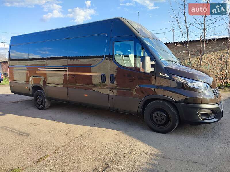 Грузовой фургон Iveco Daily 2021 в Здолбунове