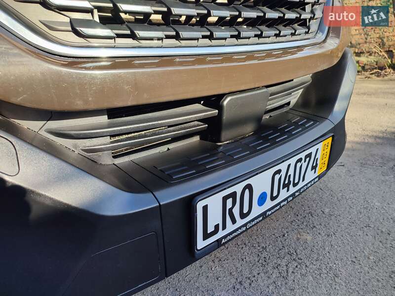 Грузовой фургон Iveco Daily 2021 в Здолбунове