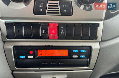 Грузовой фургон Iveco Daily 2011 в 