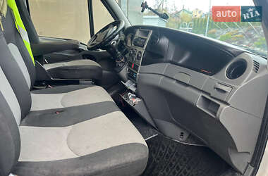 Грузовой фургон Iveco Daily 2011 в 