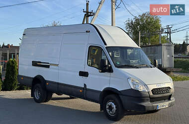 Грузовой фургон Iveco Daily 2013 в 