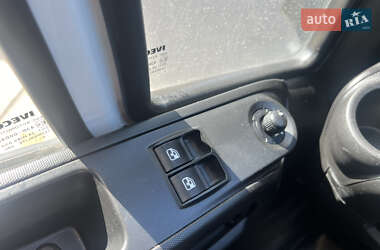 Вантажний фургон Iveco Daily 2016 в 