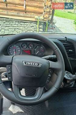 Грузовой фургон Iveco Daily 2014 в 