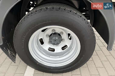 Грузовой фургон Iveco Daily 2023 в 