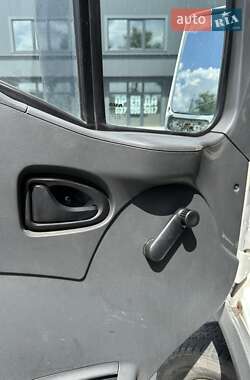 Вантажний фургон Iveco Daily 2003 в 