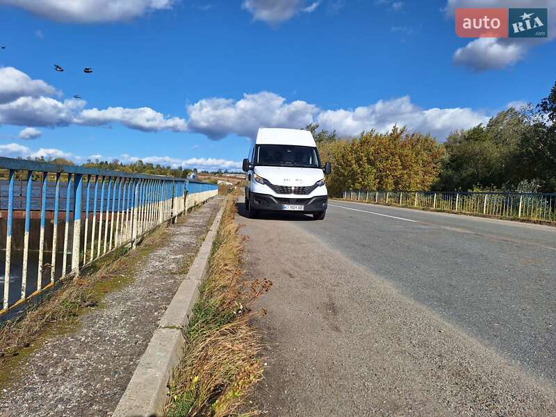 Грузовой фургон Iveco Daily 2019 в Белой Церкви