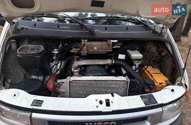 Грузовой фургон Iveco Daily 2002 в 