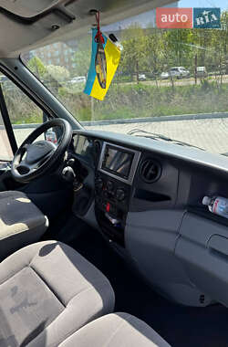 Грузовой фургон Iveco Daily 2006 в 