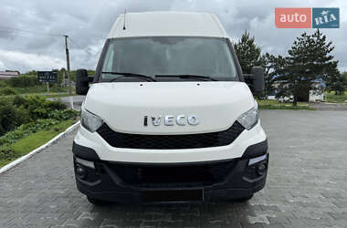 Вантажний фургон Iveco Daily 2016 в Львові