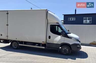 Грузовой фургон Iveco Daily 2018 в 