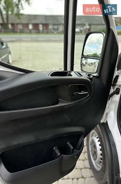 Вантажний фургон Iveco Daily 2021 в 