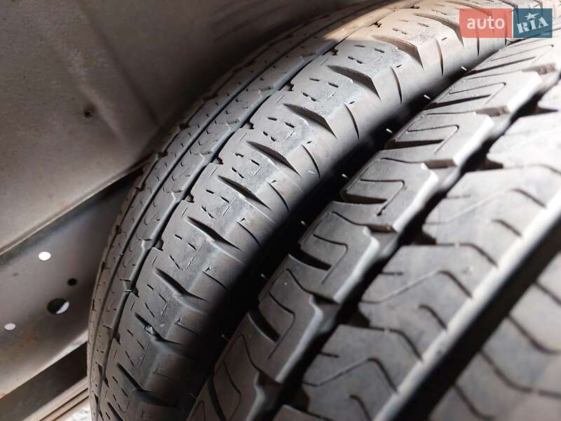 Грузовой фургон Iveco Daily 2012 в Изюме