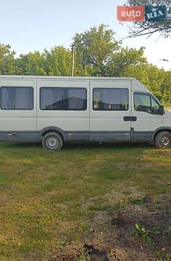 Інші автобуси Iveco Daily 2002 в Чернівцях