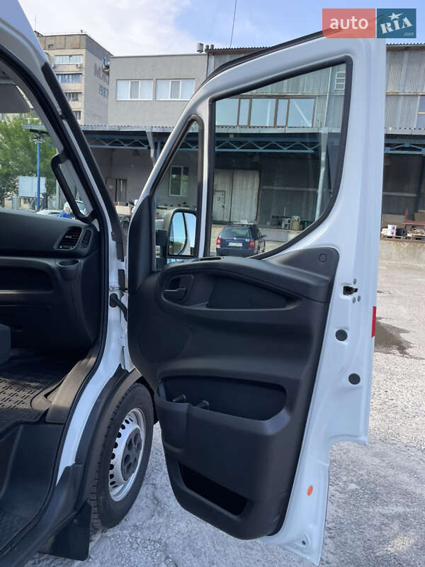Автовышка Iveco Daily 2021 в Киеве