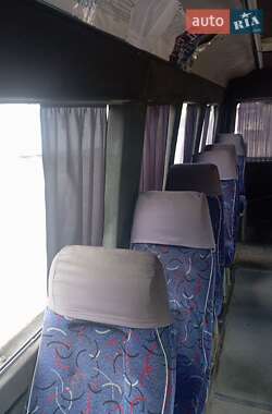 Микроавтобус Iveco Daily 2000 в 