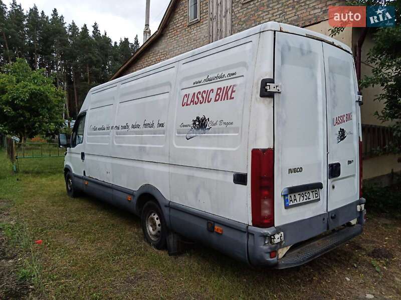 Грузовой фургон Iveco Daily 2005 в Киеве