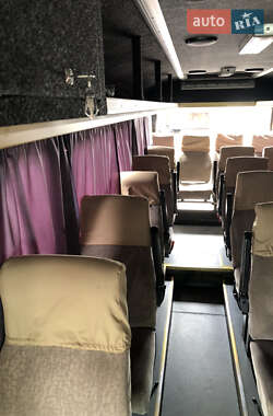 Микроавтобус Iveco Daily 2003 в 