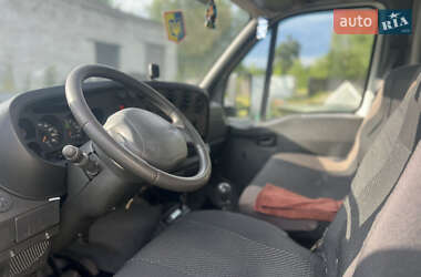 Грузовой фургон Iveco Daily 2006 в 